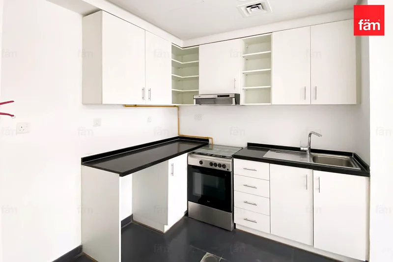 GOLF VIEW | VACANT | LARGE BALCONY64052440104961111