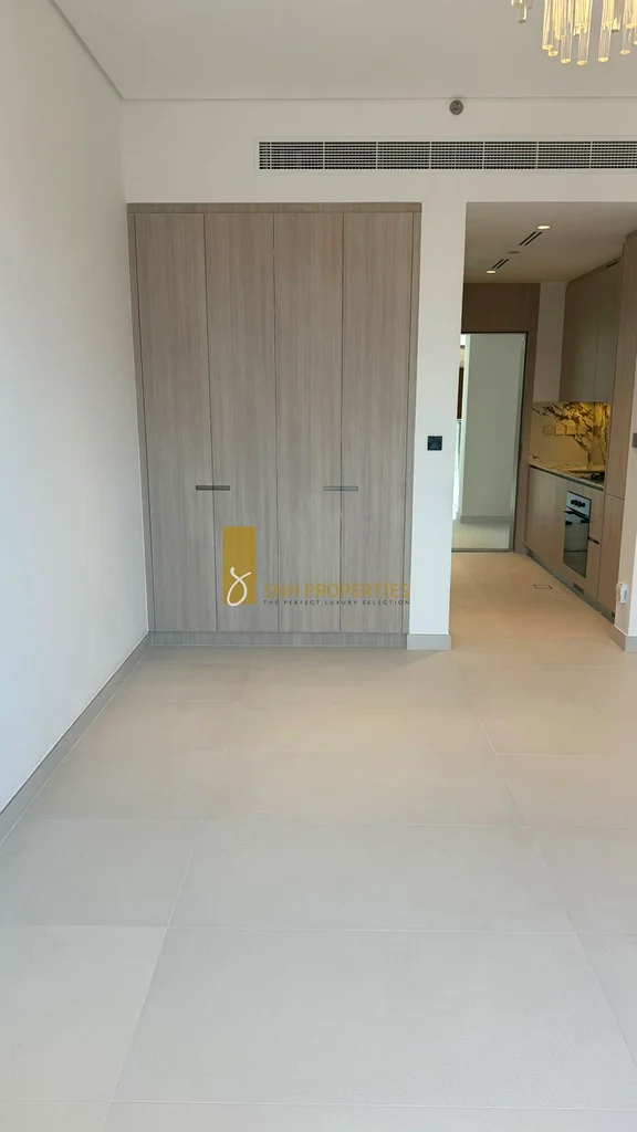 جديد بالكامل | منظر المجتمع | احجز الآن64155936414209111