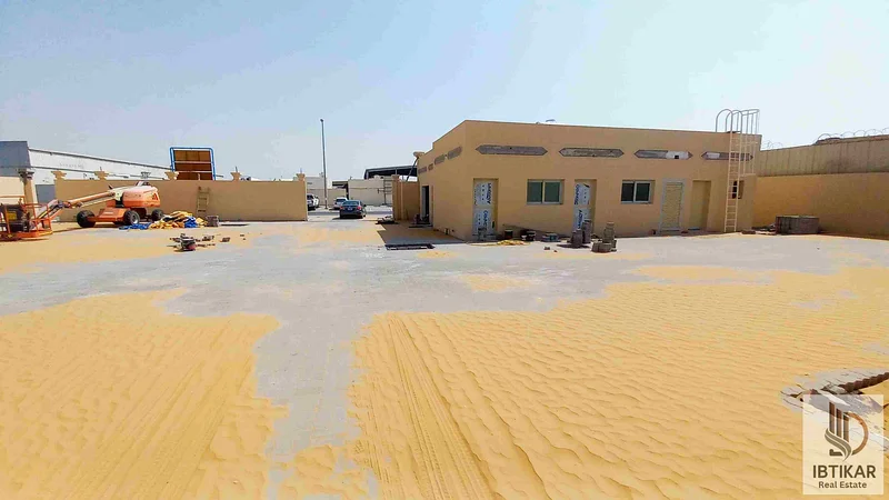 مصنع بمساحة 24000 قدم مربع متاح للإيجار فقط بـ 1.1 مليون مع كهرباء 175 كيلوواط في السجاع، الشارقة64058561461890112