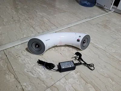 Samsung Bluetooth Audio Dock System in excellent working condition