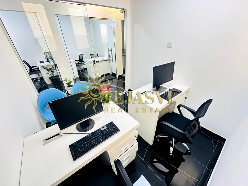 ⁠Beautiful Office |direct from Owner |⁠near to Public Transport64071785298819112
