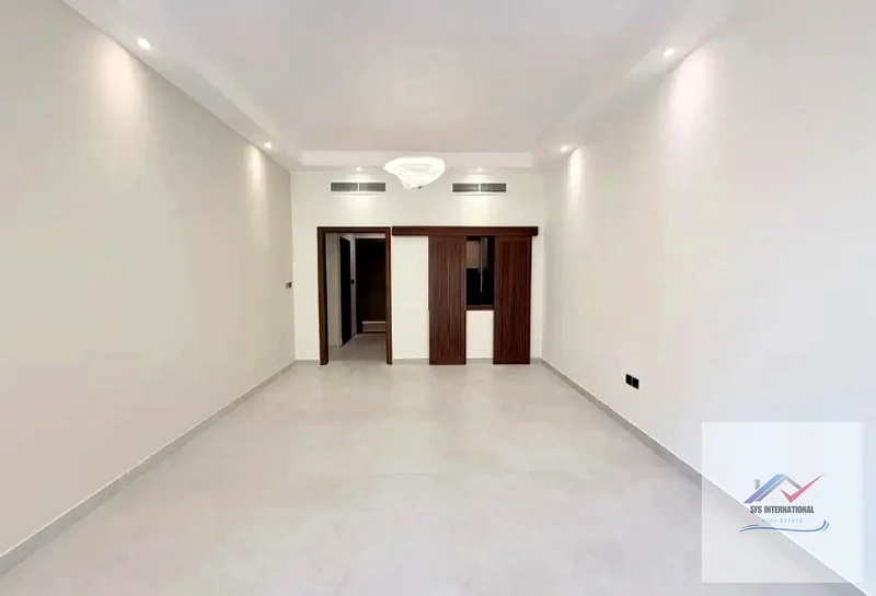 مذهل و جديد | بدون تبريد | بالقرب من المترو64161574038530110
