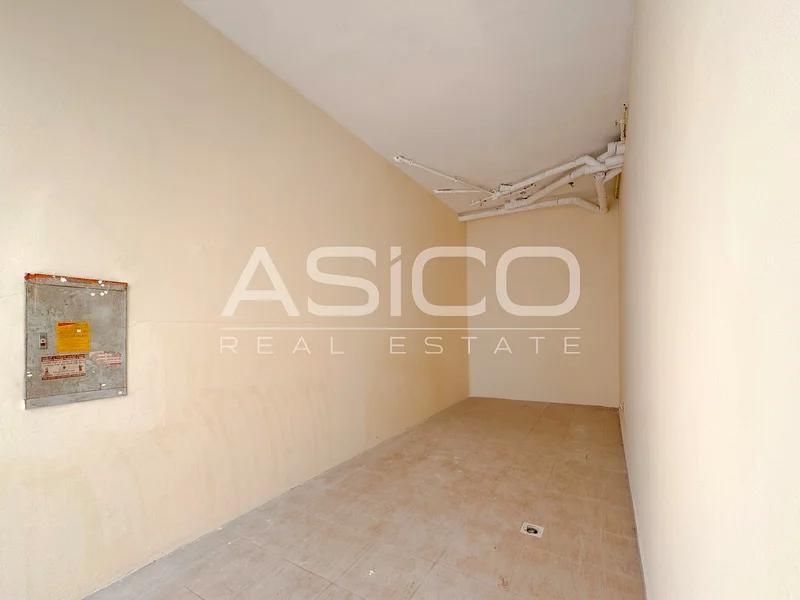 Retail Shop for Rent in Naif Building 1 | Shop 09 | Prime Commercial Location64066029806722111