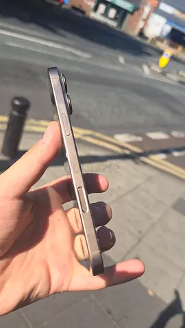 Sleek and Stylish Mobile Phone for  Iphone 16 prom max Sale