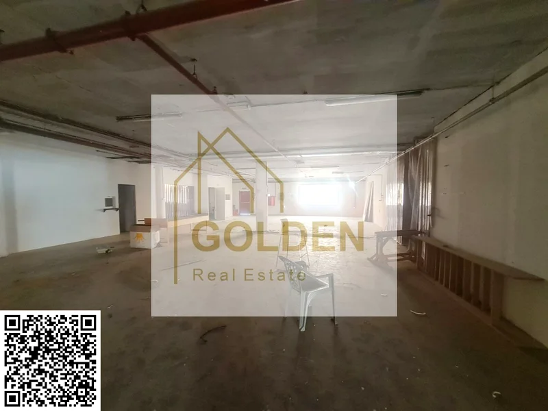 هل تبحث عن صالة عرض تجارية مجهزة بالكامل وبقدرة كهربائية تبلغ 250 كيلوواط؟64073786728707110