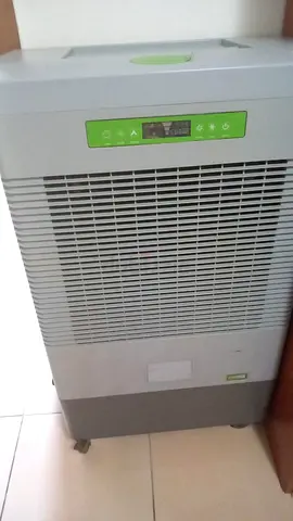 مكيف ومروحة