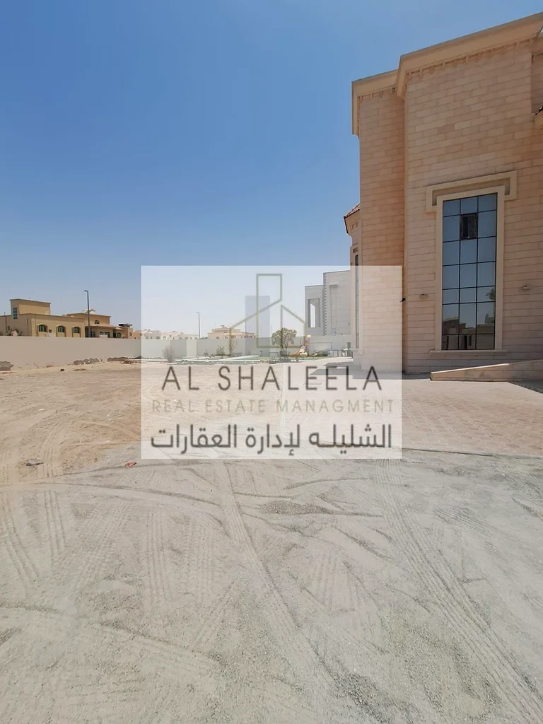 فيلا كبيرة | منفصلة بالكامل | مدينة شخبوط64223993561345114