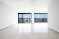 Closed Kitchen I Garden Suite I Brand New