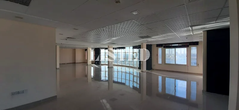 Centrally Located to RAK Corniche | Huge Layout64061599578753114