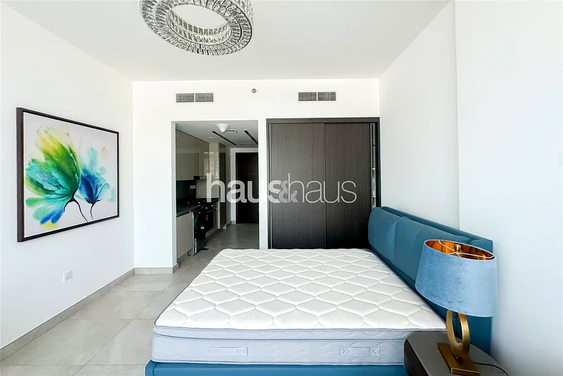 Modern Design | Central Location | Premium64171802898435113