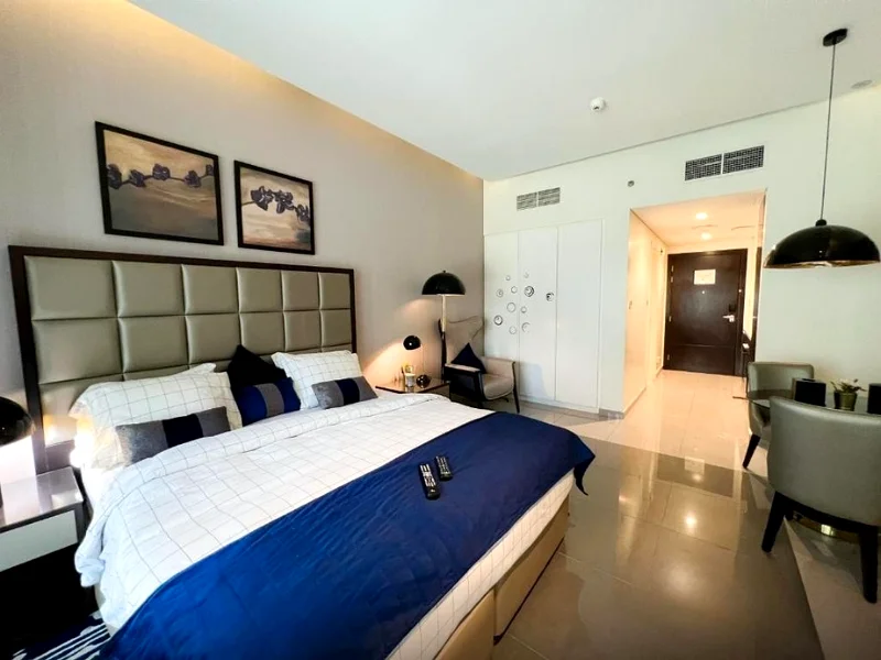 Spacious Layout | Furnished | Scenic Pool Views64209167467266114