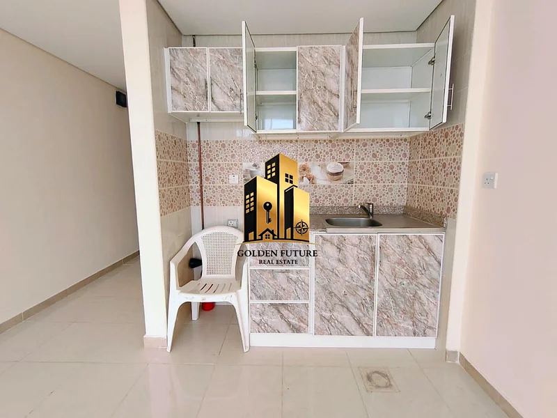 Amazing studio at prime location with reasonable price64187212563330114