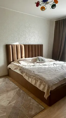 Cozy Modern Bed with Stylish Headboard