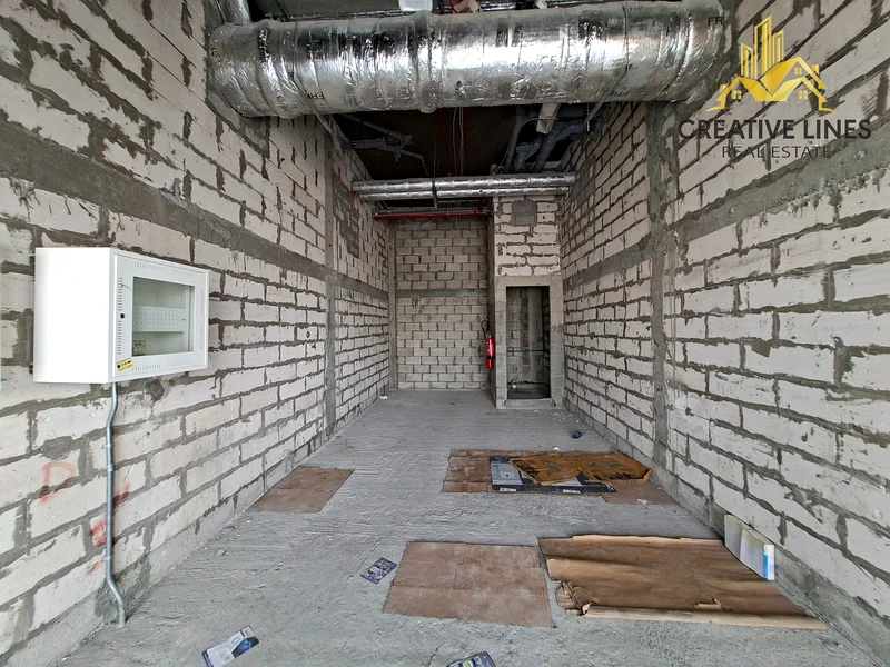 Chiller Free || Shell and Core || Prime Location64065483633027110