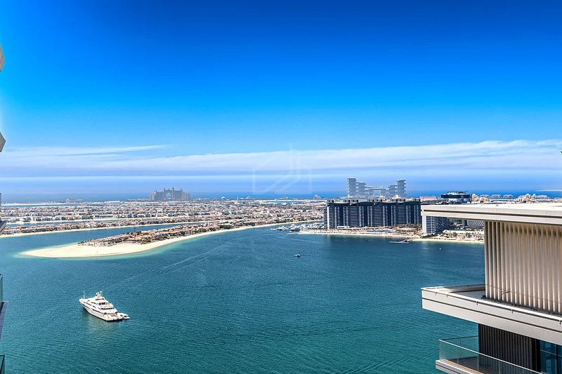 Bright and cozy 1bedroom with panoramic view in Beachfront64050688620161112