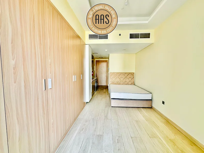 Big Balcony | Modern Studio | Chiller Free Prime Location64153197147907113