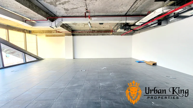 Fully Renovated Building | Multiple Option Available | Close To Lamcy Plaza64072555936002114
