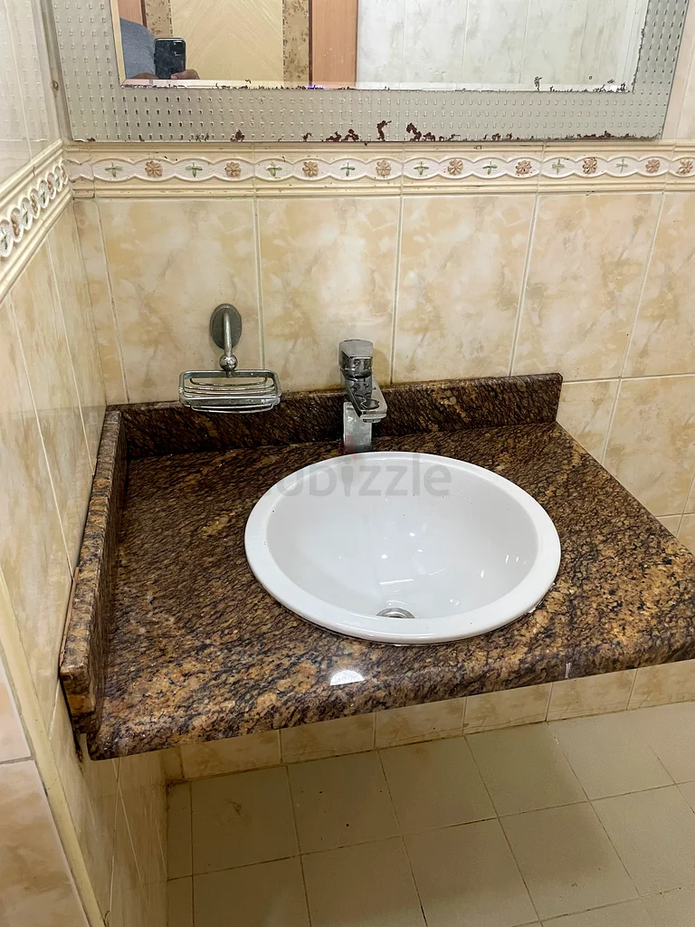 Executive Bed Spaces are available in Fujairah AED 700/-Muslim only (Pakistani, Indian Banglade64048080926723112