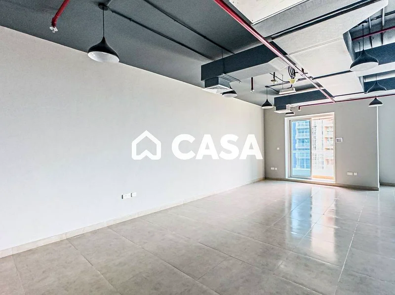 Vacant | Close to Metro | Full Lake View64070760284675110
