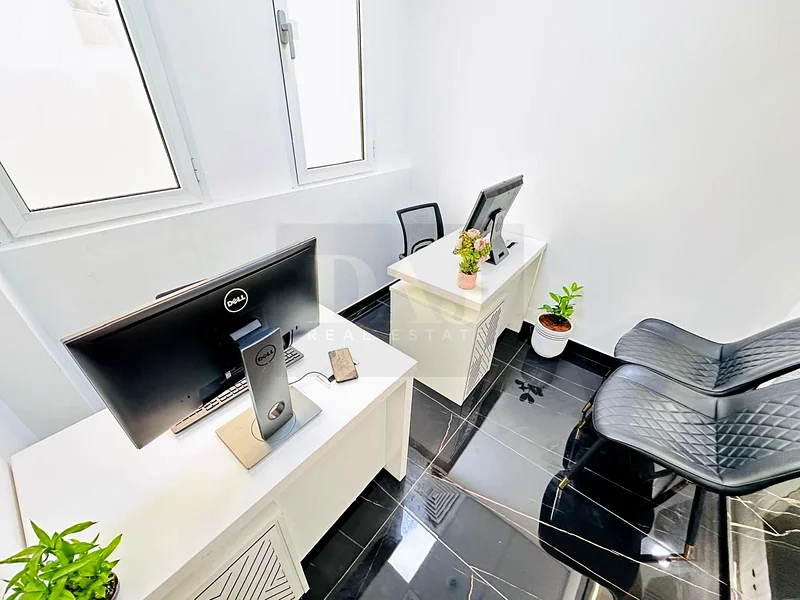 Spacious Office | Direct From Landlord | Free Utilities |64071785338241112