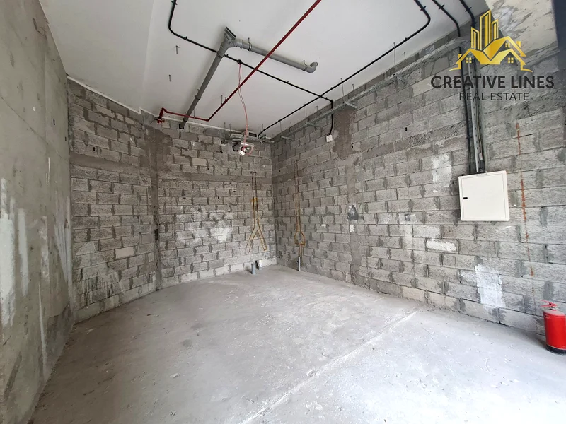 High Footfall || Prime Location || Shell and Core64065040496897113