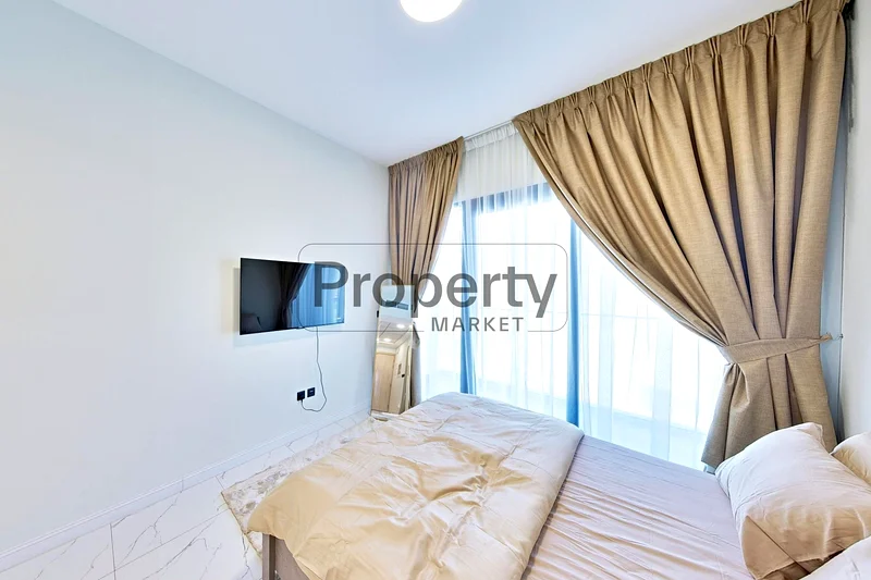 طابق عالي | شرفة | بالقرب من المترو | مفروش64218651081731112