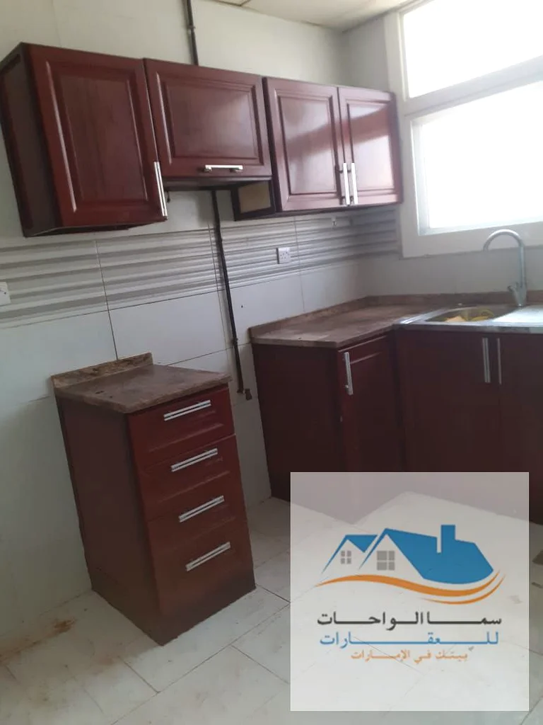 منطقة المصلى، منطقة الغرب، خلف جراند مول، تتكون من غرفة وغرفة معيشة مع64204291254401111