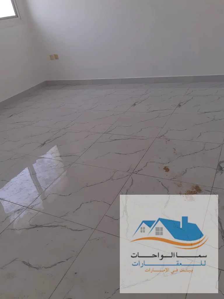 منطقة المصلى، منطقة الغرب، خلف جراند مول، تتكون من غرفة وغرفة معيشة مع64204291254401114