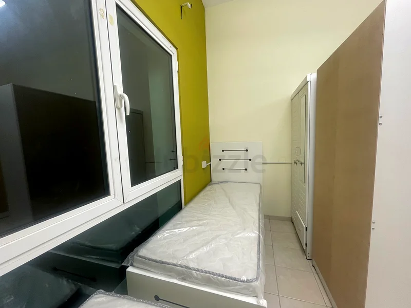 مساحة سرير تنفيذية بالقرب من محطة مترو فرجان وديسكفري جاردنز64048917296385113