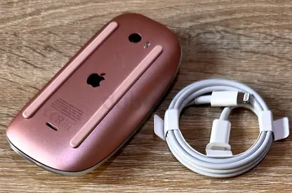 Apple Magic Mouse 2 with Charging Cable(Limited Edition,Rose Gold) Multi Touch Surface