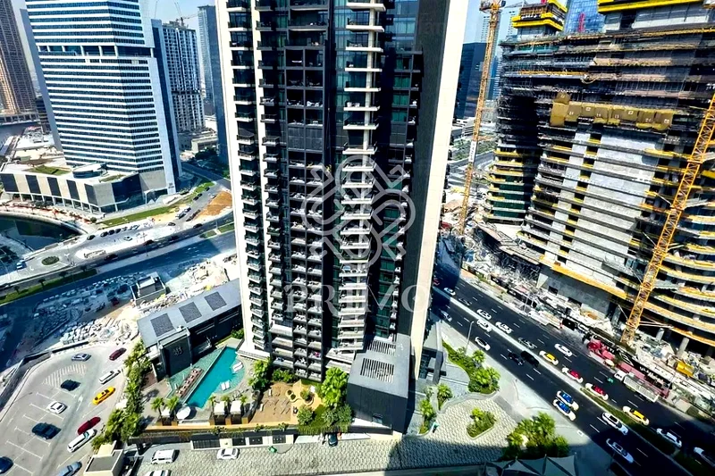 Premium Office Space for Lease in The Binary Tower, Business Bay64070295557889111
