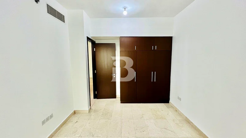 Spacious 1BR | Sea View and Marina view | Vacant64051896119298113