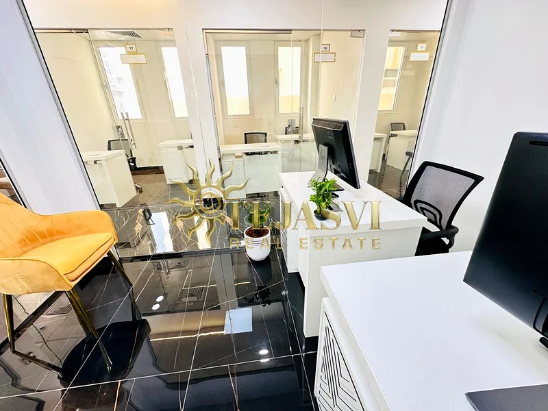 Offer For The Day! Modern Office | Free Amenities | Direct from Owner64071785268609111