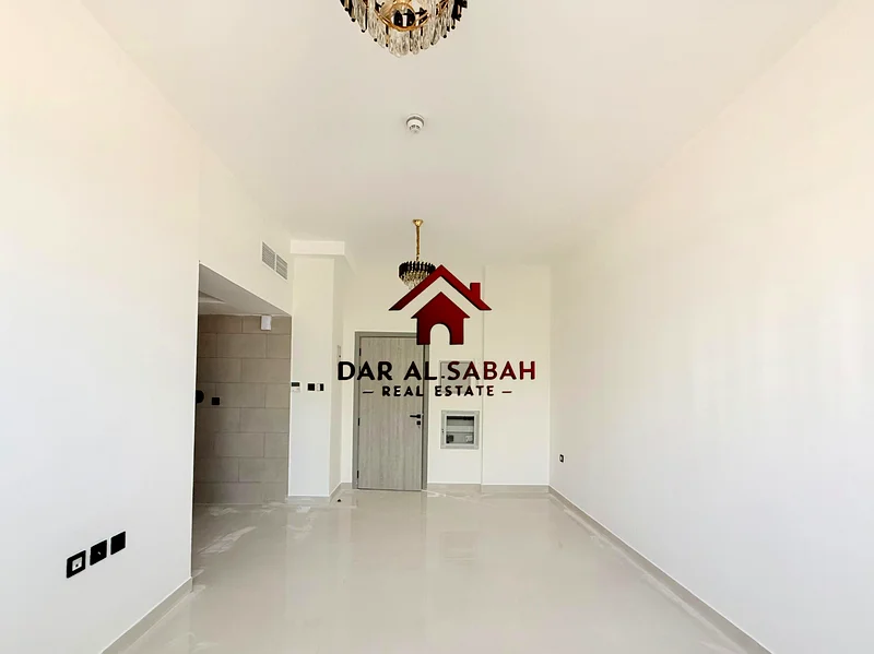 ستوديو محدود، تخطيط جميل مع مطبخ وحمام منفصلين، فقط عدد قليل من الاستوديوهات متاحة64187215275650111