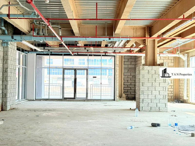 Chiller Free Near Burjman Metro || Brand-New Retail Shop || Prime Location || Shell & Core64067788441218112