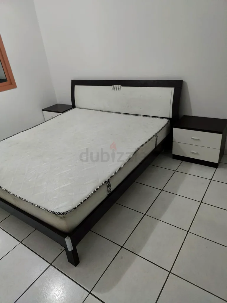 غرفة نوم رئيسية متاحة للإيجار64054721506433110
