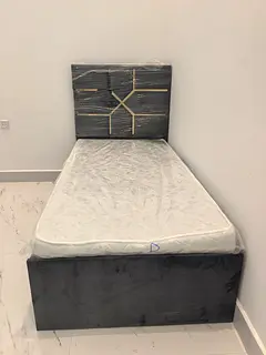 Beautiful luxury excutive Bedspace available in rashidiya