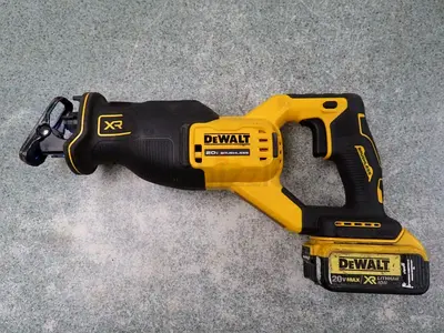 DEWALT DCS386 RECEIPSAW BRUSHLESS 20V