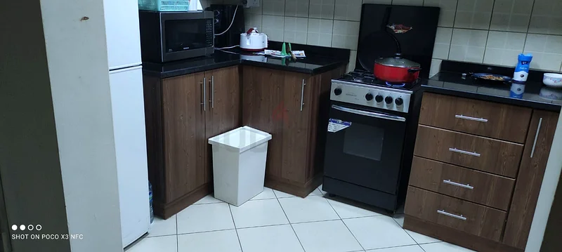 مساحة سرير للسيدات التنفيذيات في أبراج عجمان ون64054497179139113