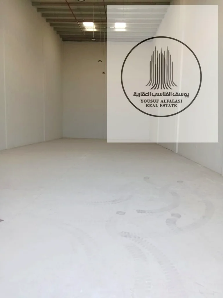 مستودعات للإيجار – موقع متميز في الجرف الصناعية 1، عجمان64074115097345111