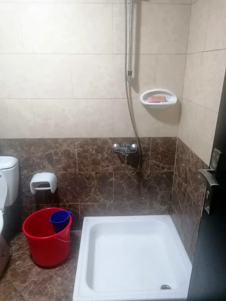 Private Room available for Family / 2 Working Ladies64053525475329113