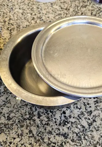 Stainless steel pots