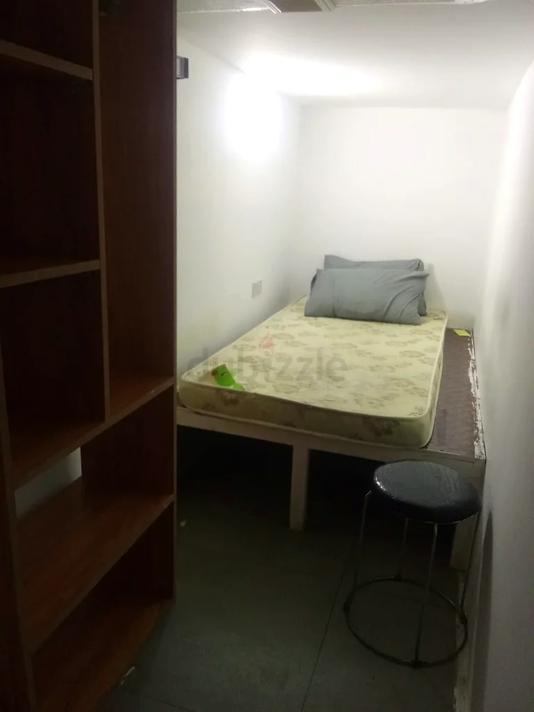 Very good partition clean and tidy64055601396099110