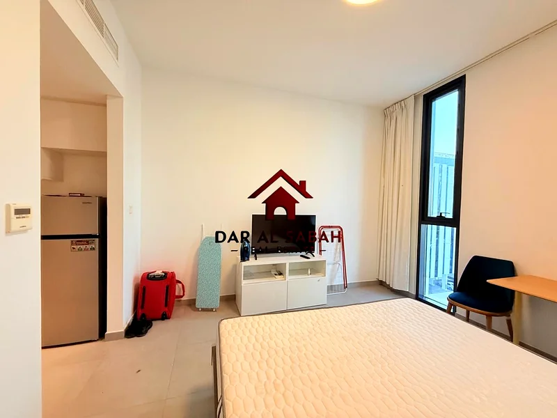 Ready To Move | Fully Furnished | With Gym Pool Parking!64202882720771114