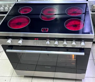 Siemens brand cooker full electric size 90 60cm