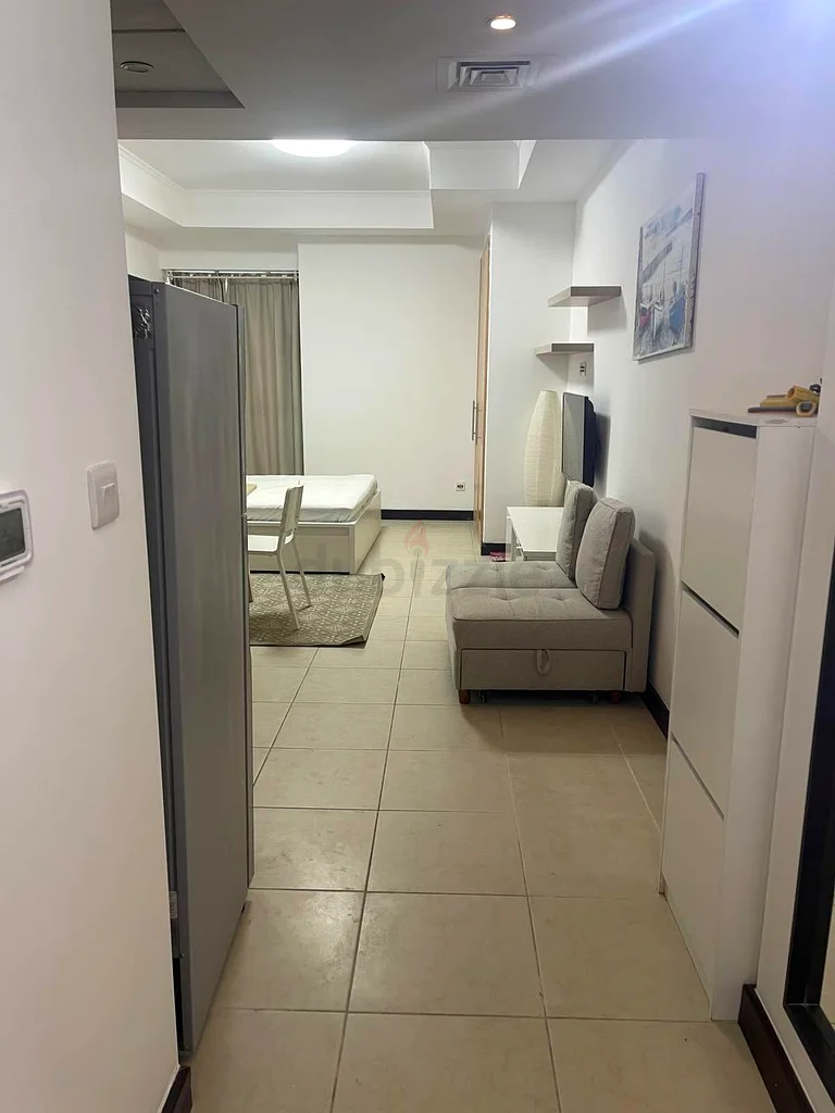 Sharing Studio available for female in Cluster V , JLT64055498164738110