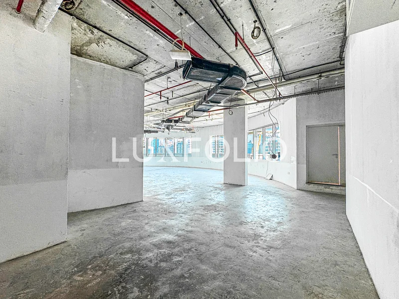 Full Floor | Shell & Core | Prime Location64069304978818113