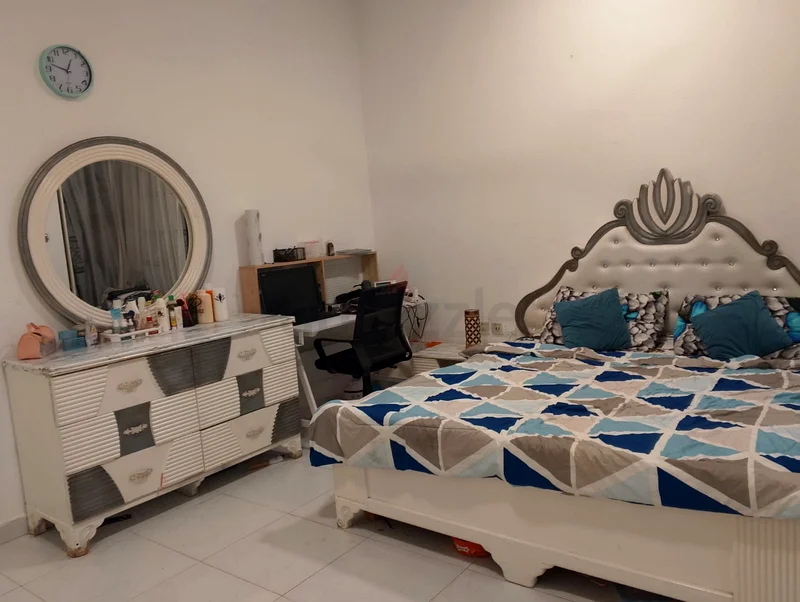 Furnished master room with attached wash room and  balcony including all bills ready to move64049918927234111