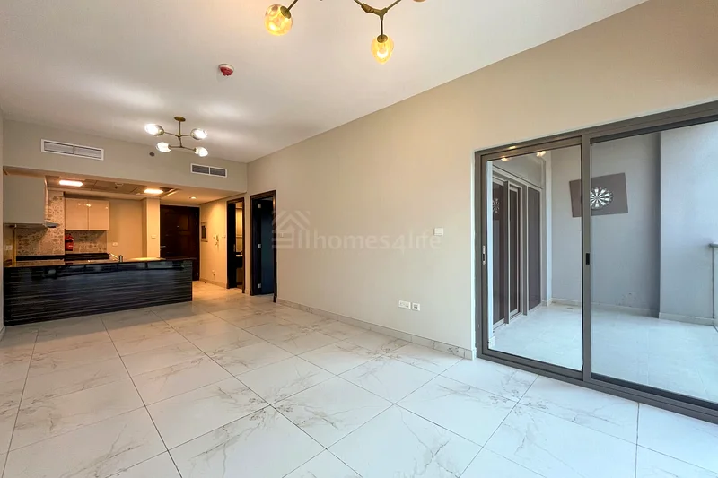 واسع | مجتمع عائلي | قريب من المرافق64213011526401111