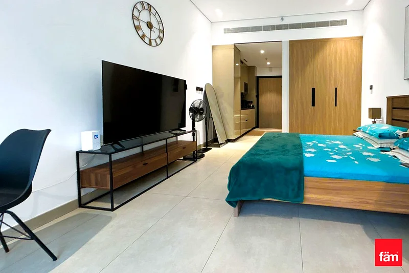 Ready to Move | Spacious | Furnished | 4 Cheques64217822227843111